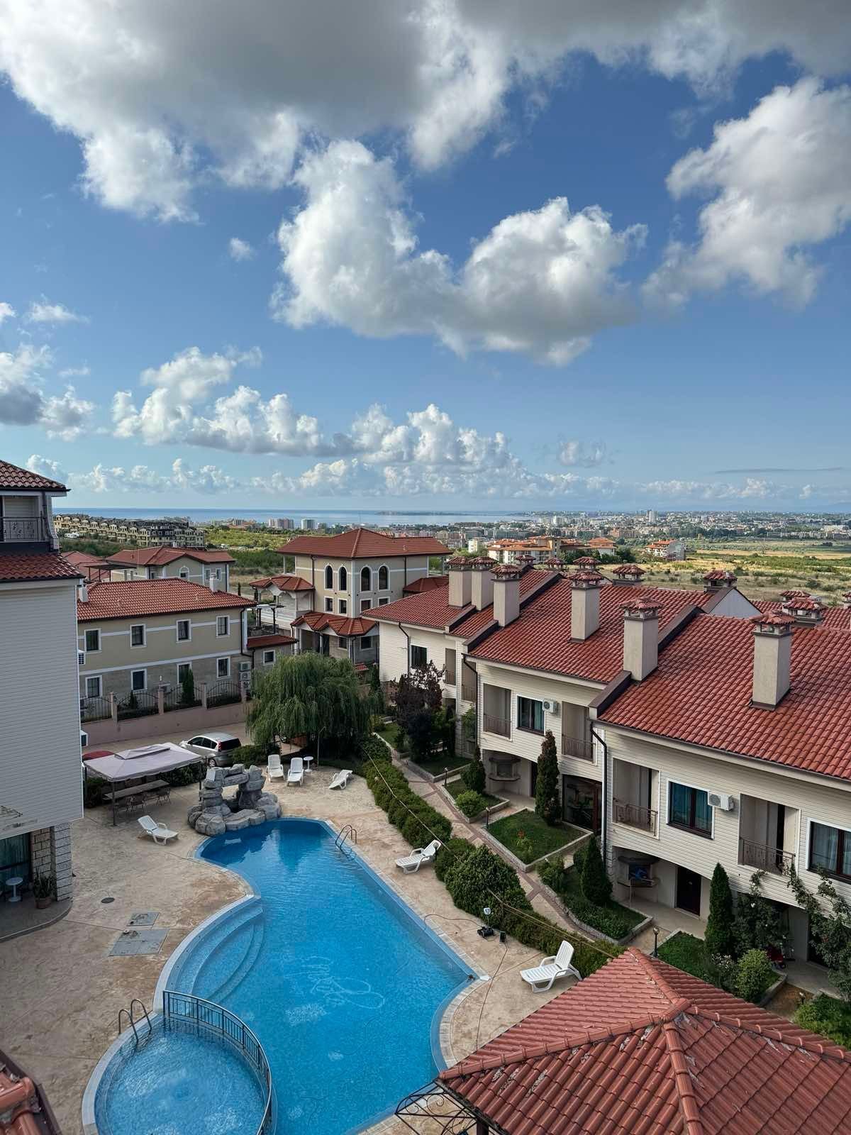 Kosharitsa: Dreizimmerwohnung im Komplex „Sveti Nikola“ in Kosharitsa 