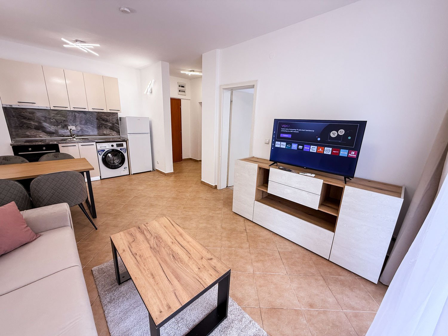 Zweizimmerwohnung im Komplex Barco del Sol am Sonnenstrand