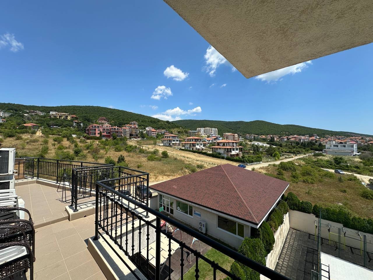 Zweizimmerwohnung mit Meerblick im Komplex Makon in Sveti Vlas