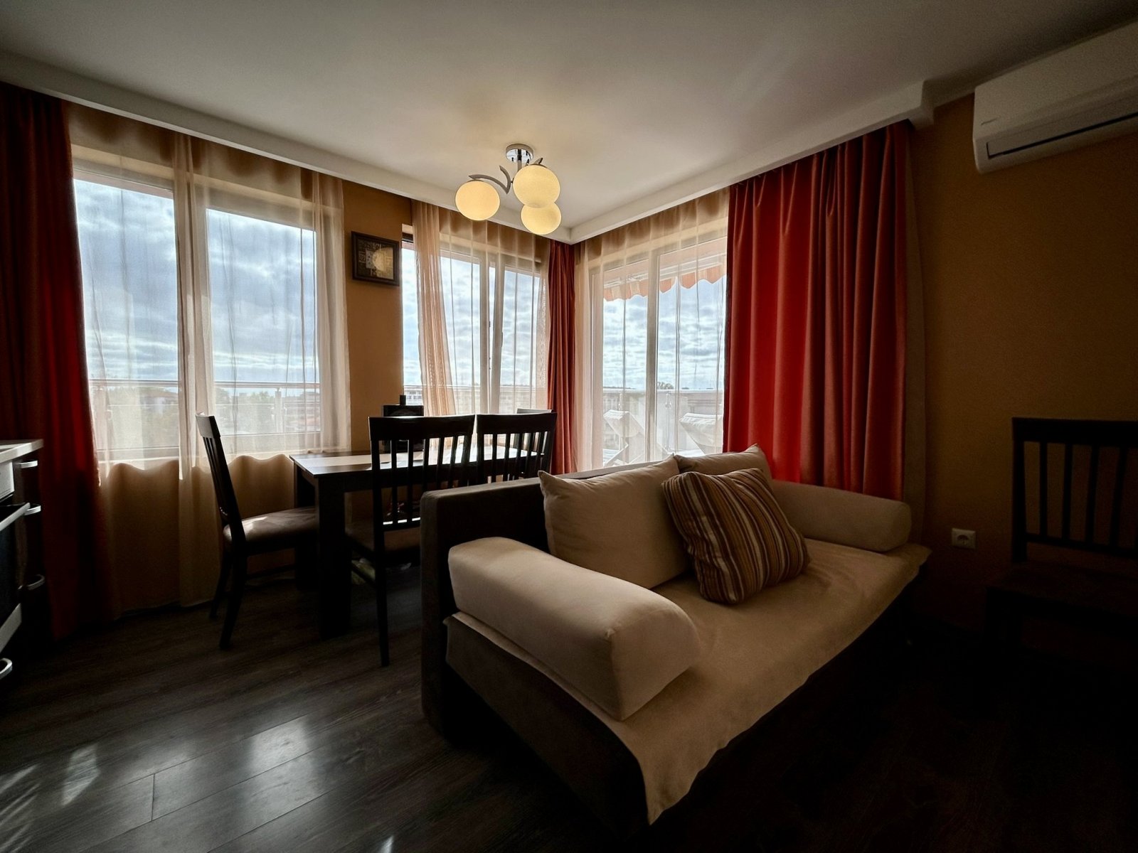 2 Zimmer Penthouse Wohnung Tarsis Nova Sonnenstrand Bulgarien