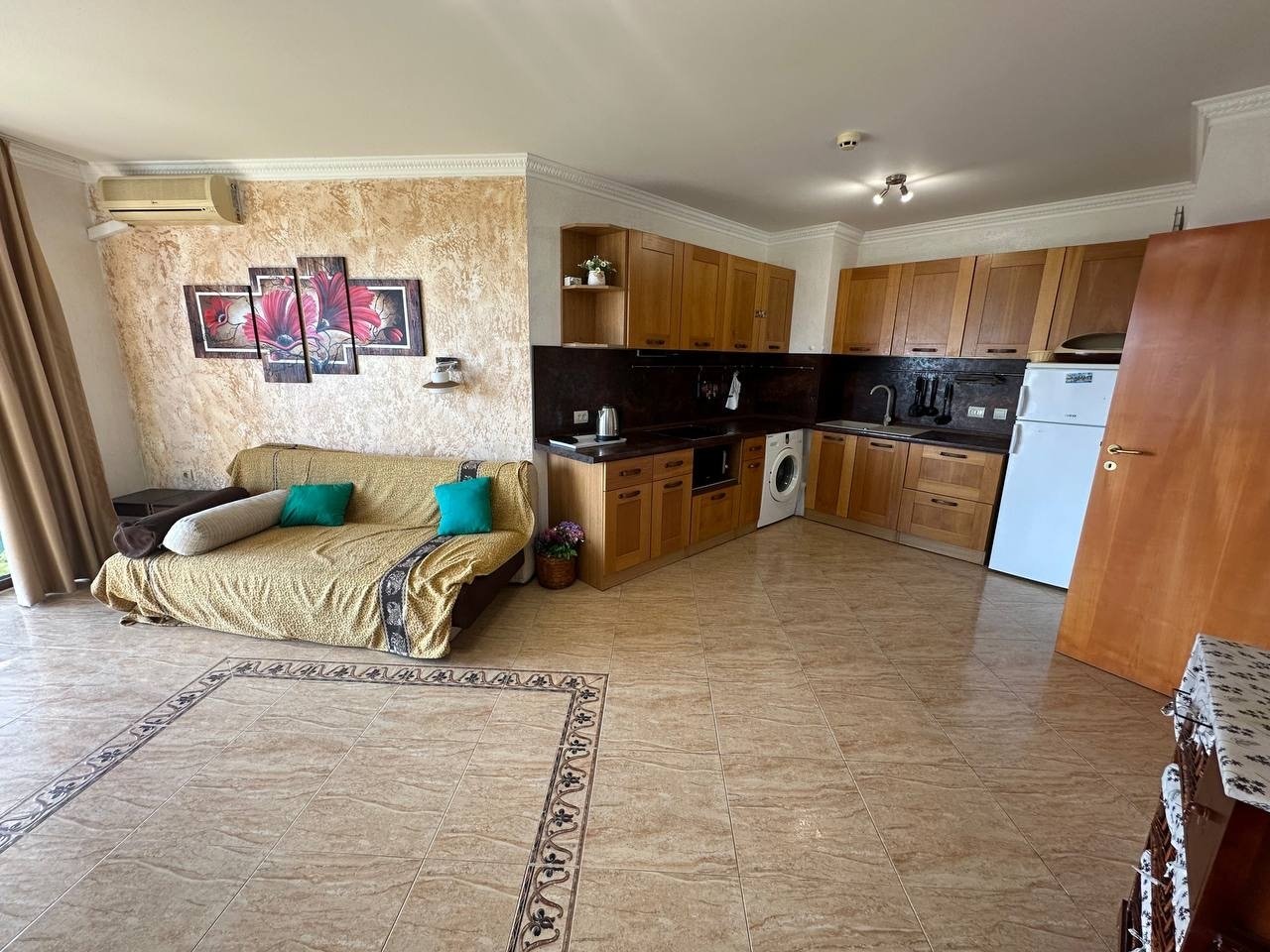 Apartment 1+1 im Diamond-Komplex