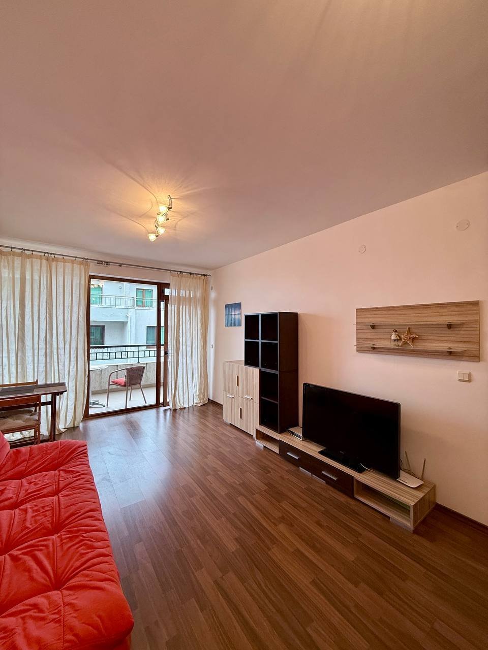 Zweizimmerwohnung mit Meerblick im Komplex Villa Aqua in Sveti Vlas