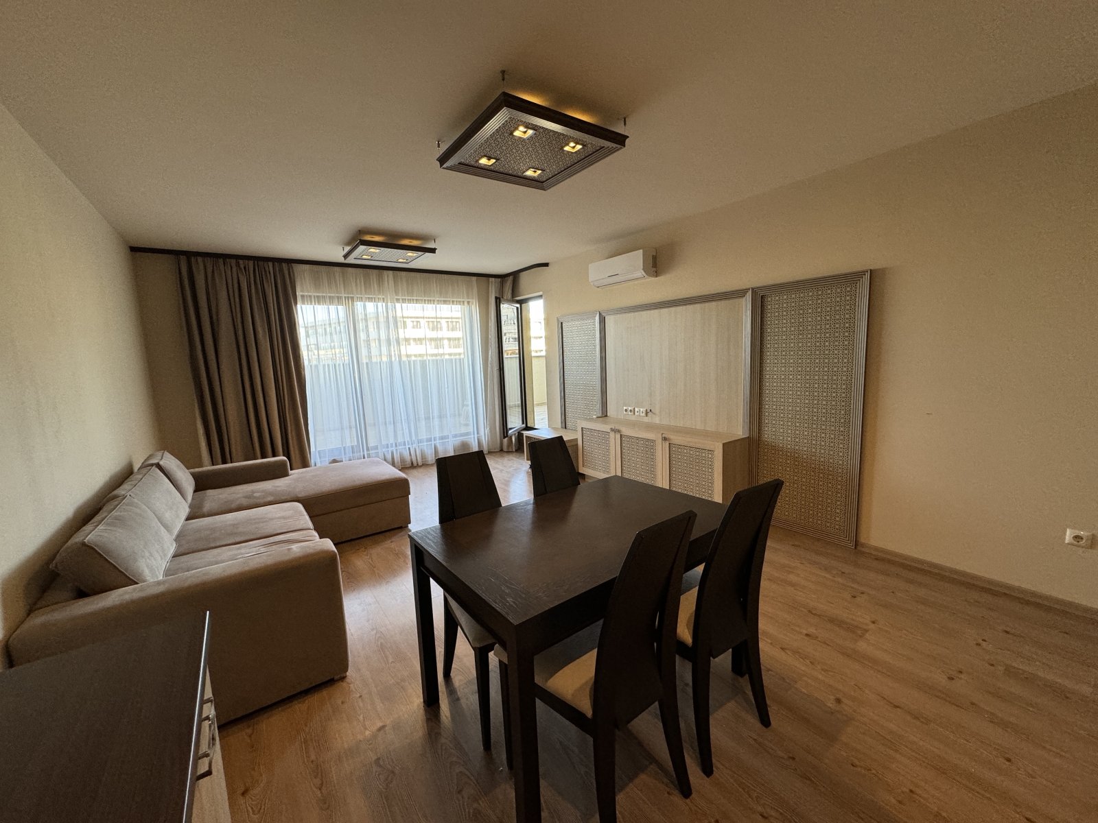 Apartment 1+1 im Komplex Argist Partez