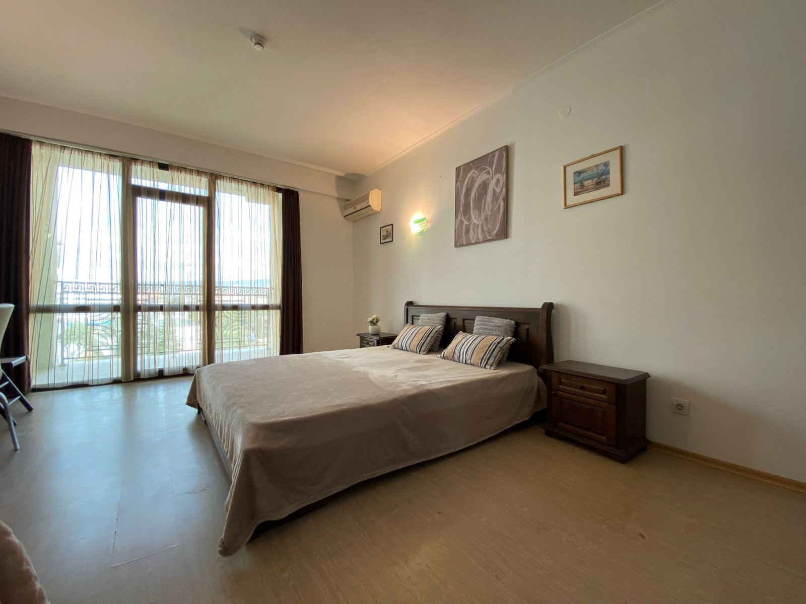 Zweizimmerwohnung mit Meerblick im Komplex Babylon am Sonnenstrand