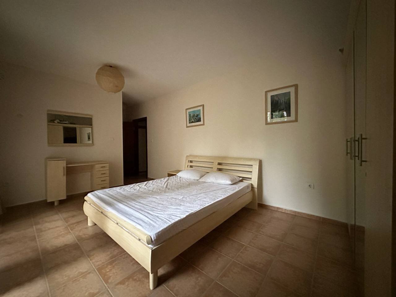 Dreizimmerwohnung im Komplex Cascadas 1 – mit Blick auf den Pool