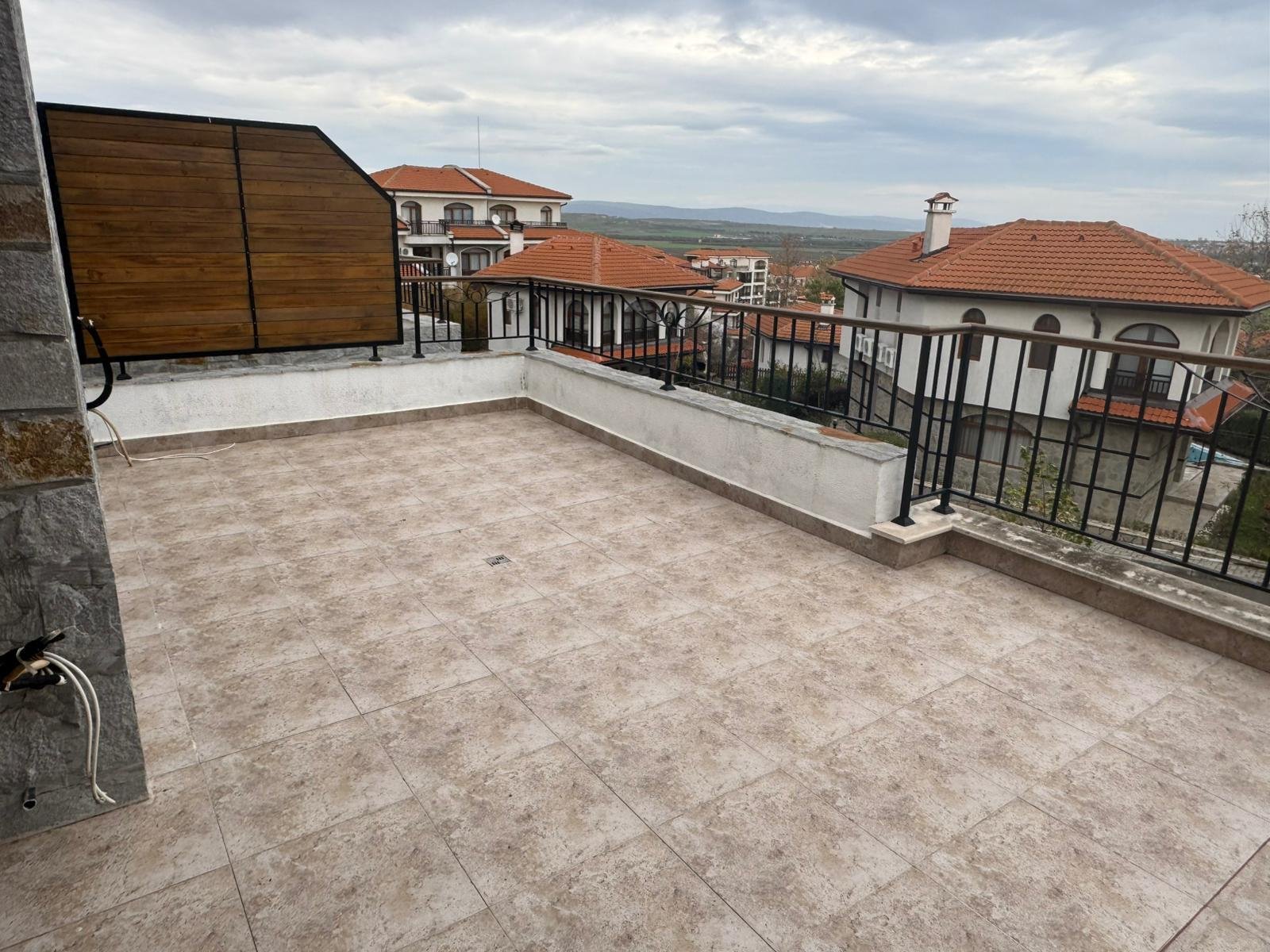 3 Zimmer Neubau Wohnung im Rohbaustatus mit Meerblick Muskat Vineyards Resort Aheloy Bulgarien