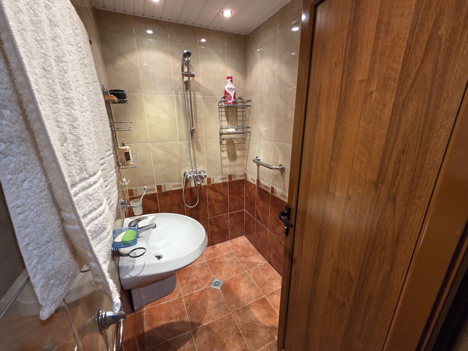 4 Zimmer Wohnung in einem Wohnhaus in Sveti Vlas Bulgarien