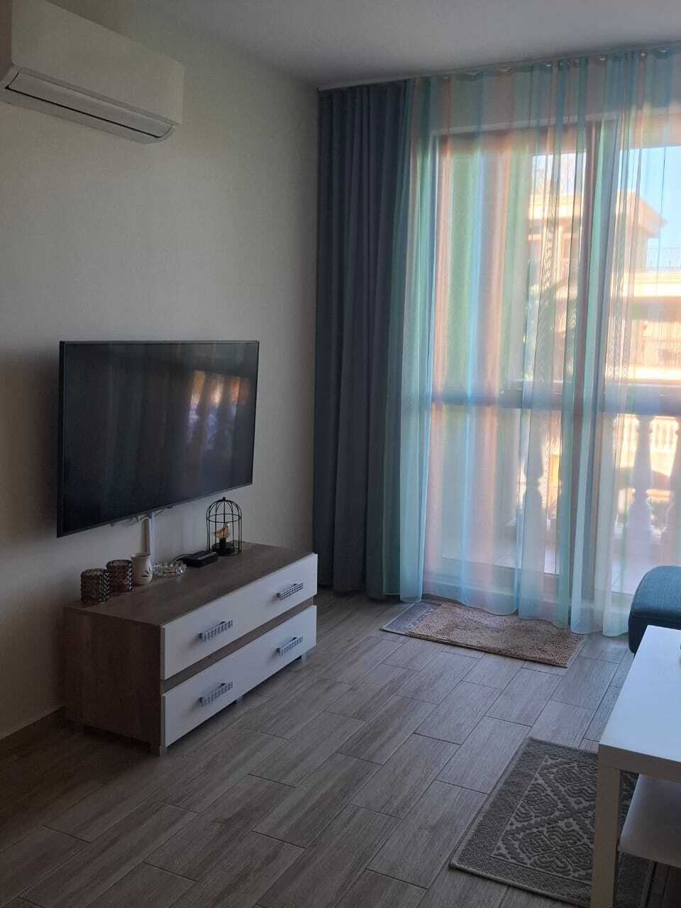 Zweizimmerwohnung im Komplex Cascadas am Sonnenstrand