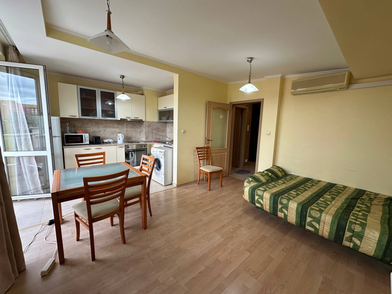 1+1-Apartment im Sunny Fort Komplex, Sonnenstrand, Bulgarien