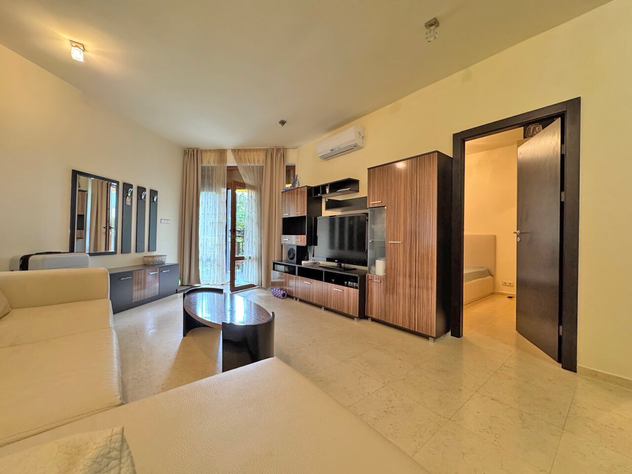 Zweizimmerwohnung im Komplex Garden of Eden mit Blick auf den Garten in Sveti Vlas, Bulgarien