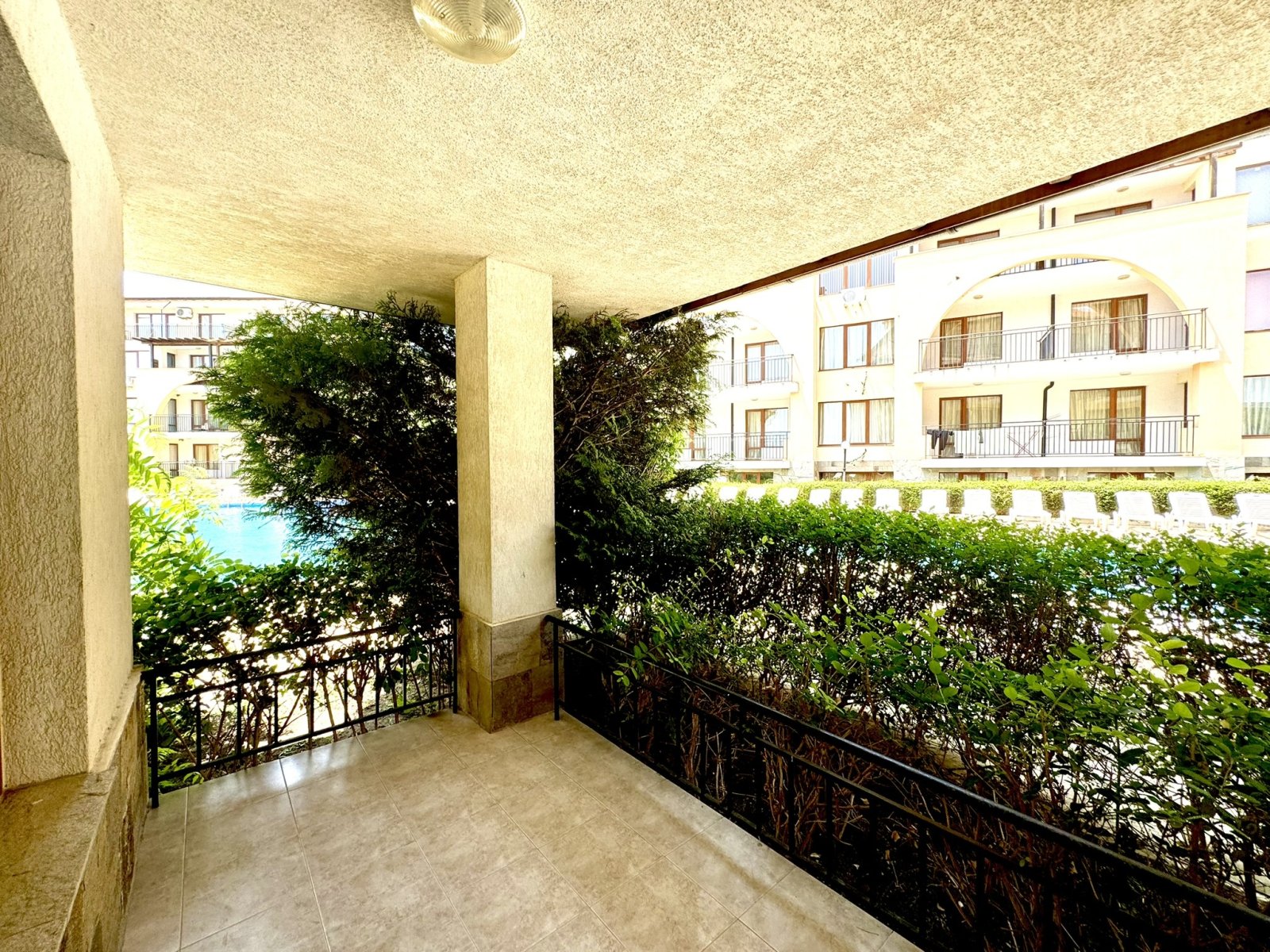 2 Zimmer Wohnung im Arkite Komplex Kosharitsa Bulgarien