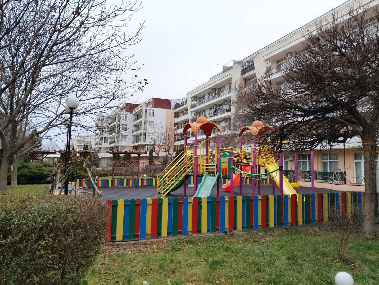 Modern Möbliertes Studio mit Poolblick im Grand Kamelia Sonnenstrand