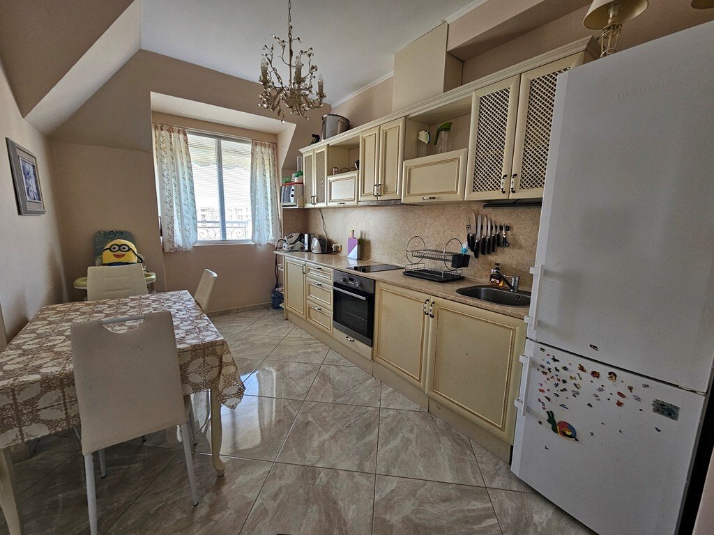 sunny-beach-bulgaria-2-bedroom-apartment-izida-palace-UKmeXEtL6Pb2EMVV