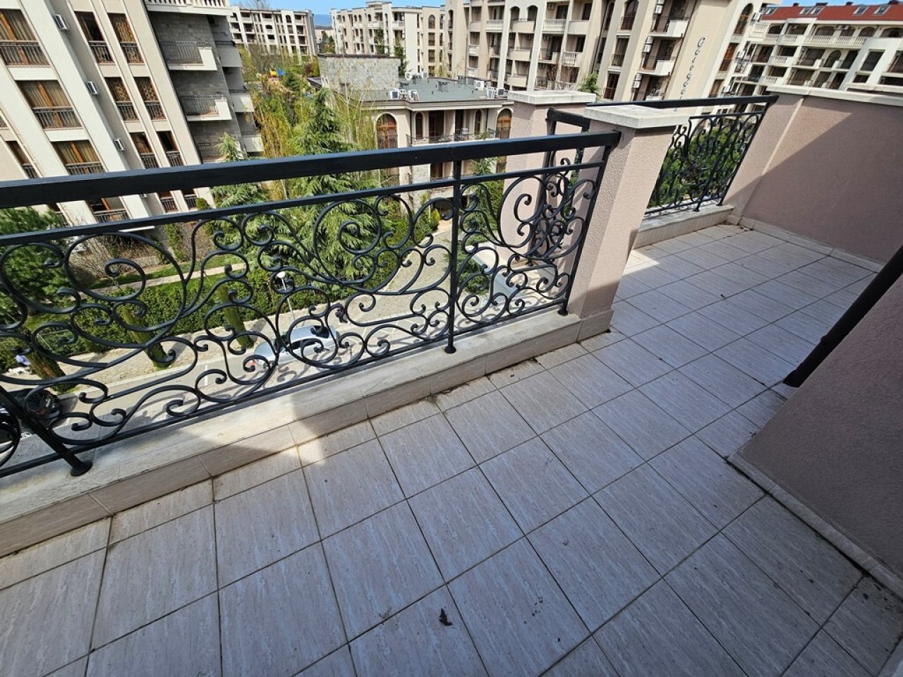 sunny-beach-bulgaria-2-bedroom-apartment-izida-palace-jClhVnBb2zCZZYYF