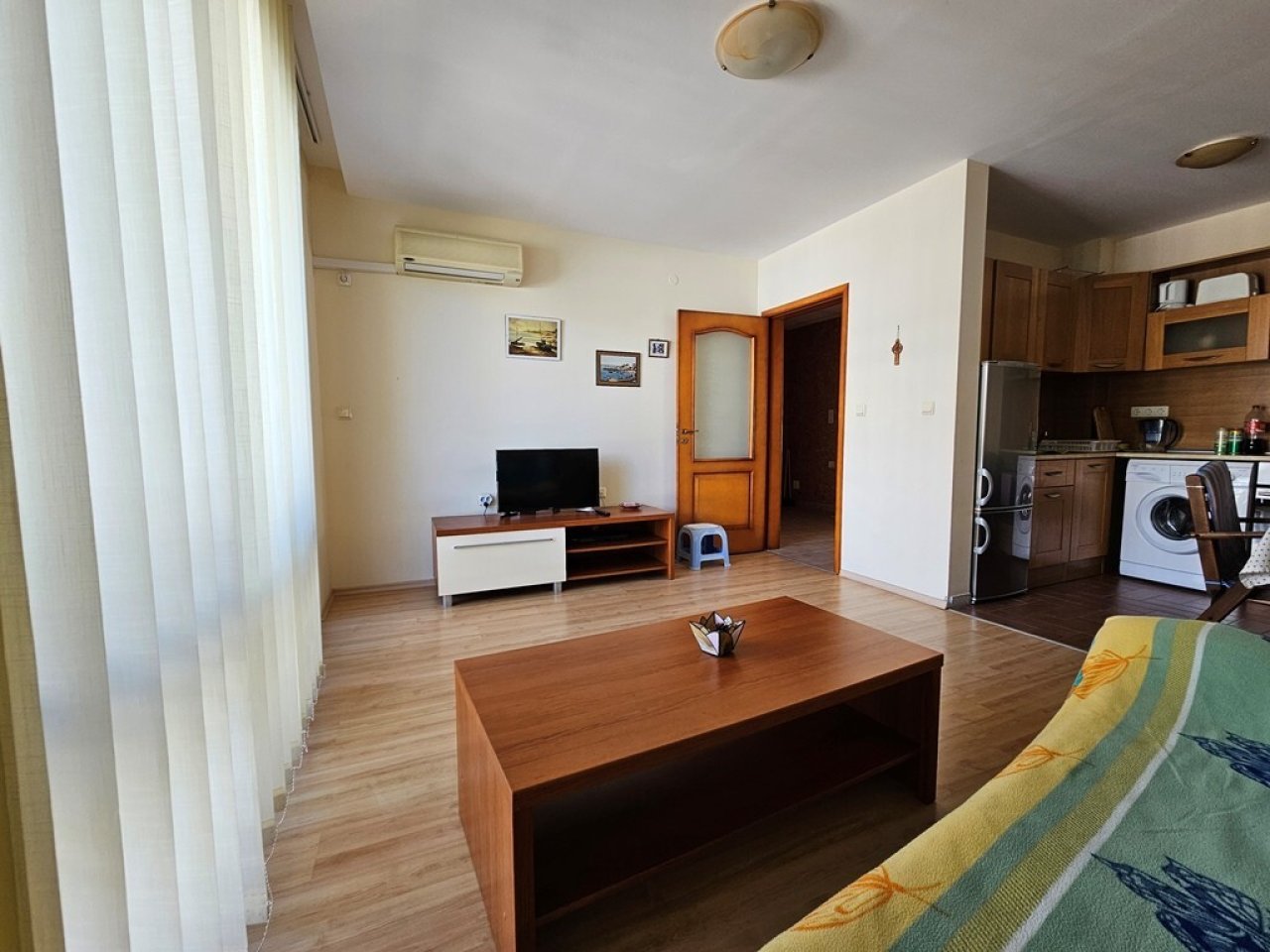 st-vlas-bulgaria-2-bedroom-apartment-messambria-fort-beach-2-wXFjk5IQbCy7y6eR