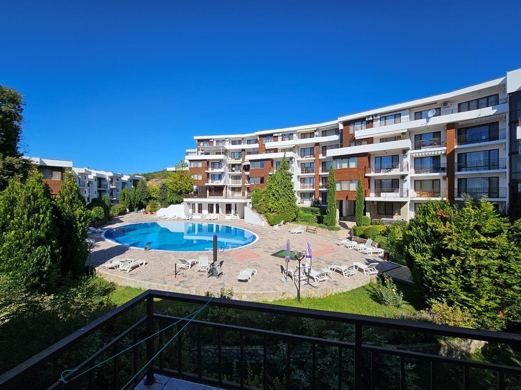 st-vlas-bulgaria-2-bedroom-apartment-messambria-fort-beach-2-WQUciYTgZdl9FdNa