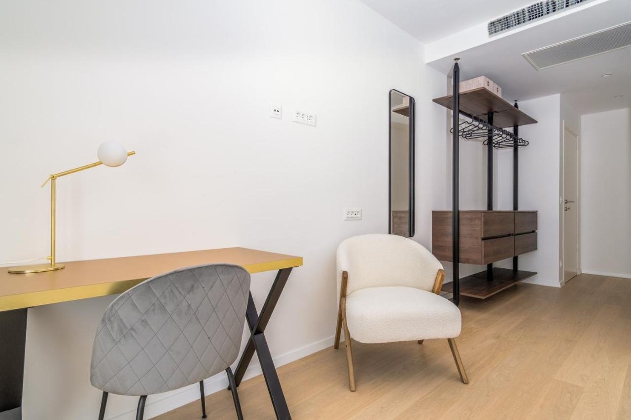 Luxury villa with swimming pool and panoramic views of Split