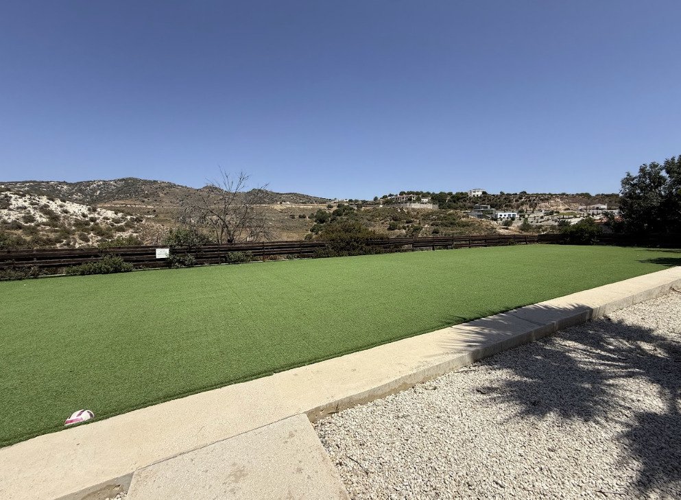 Comfortable three-room apartment with mountain views - ideal for living and recreation, Paphos