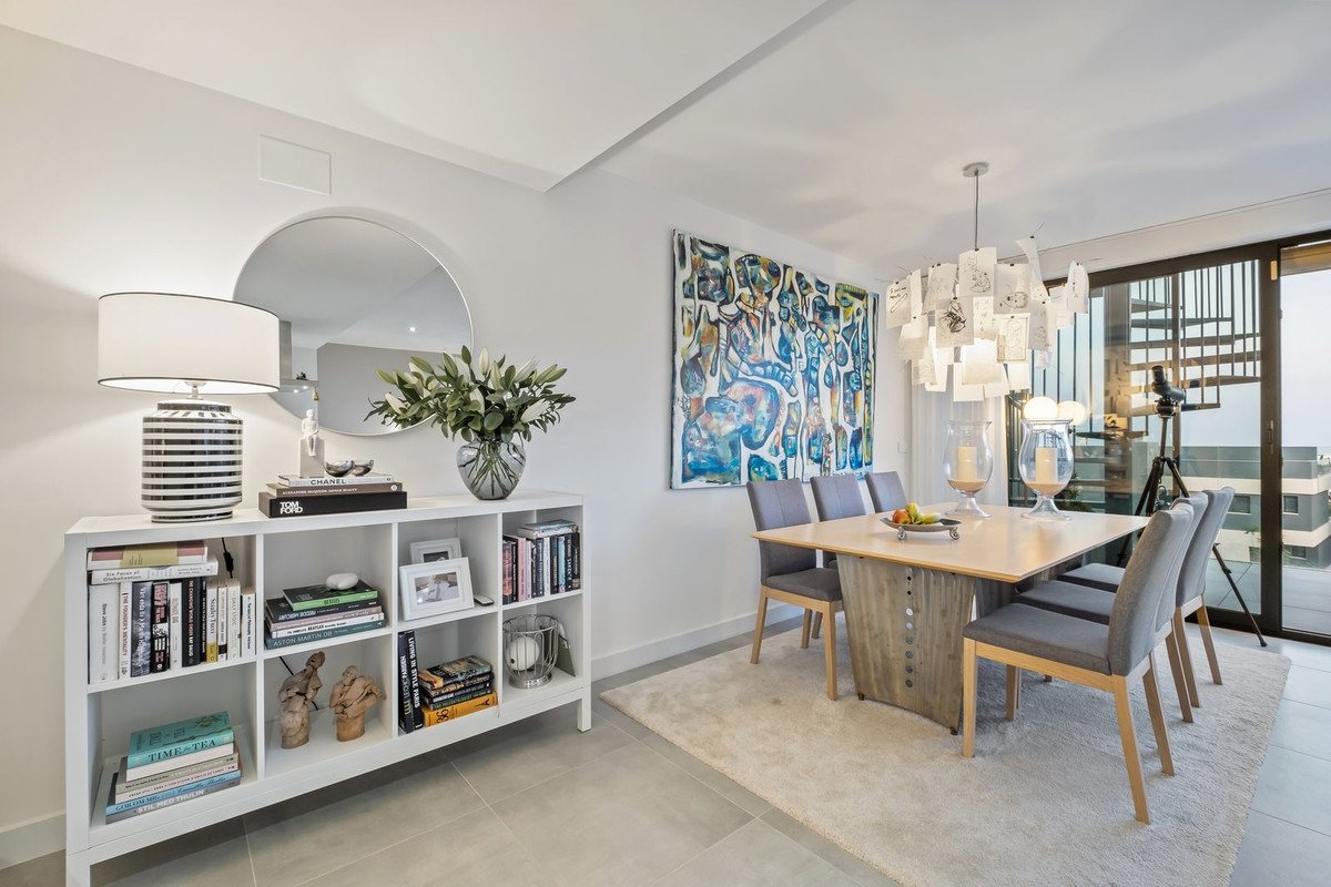 Absolute luxury: Duplex penthouse with breathtaking sea views in Estepona, Costa del Sol