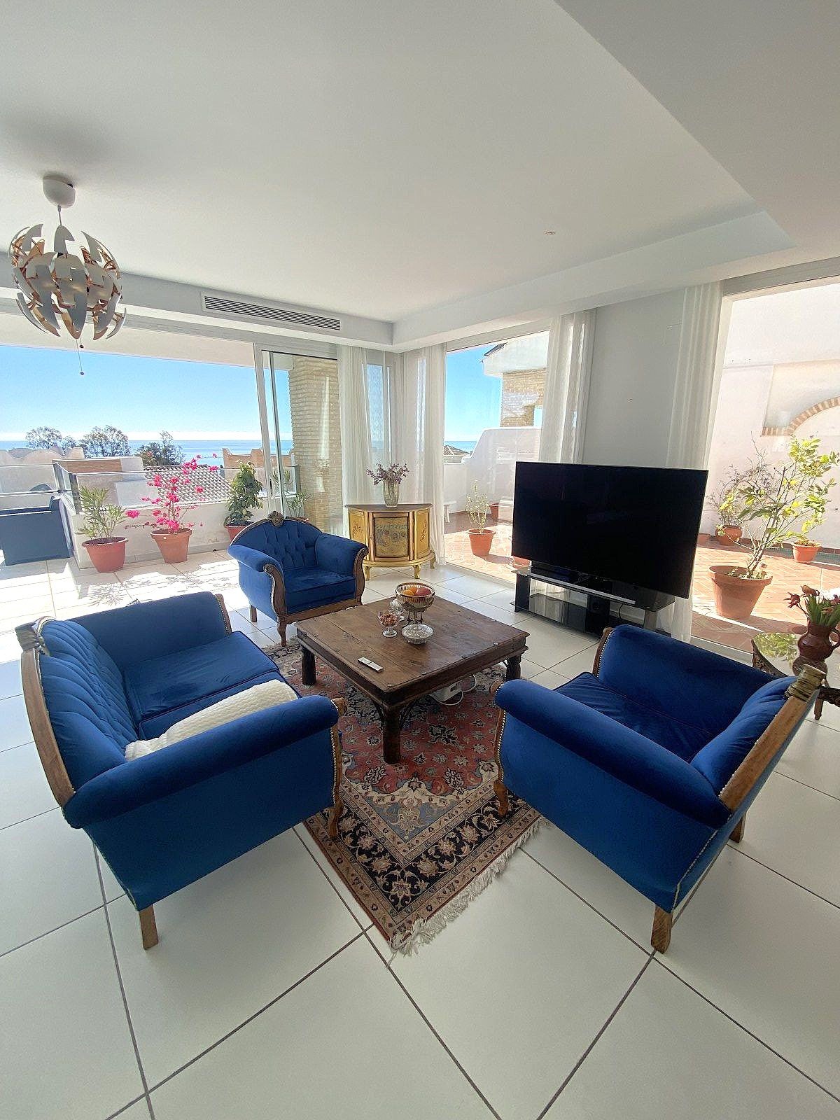 Luxury villa with 180° sea views-the perfect place to live on the Costa Del Sol