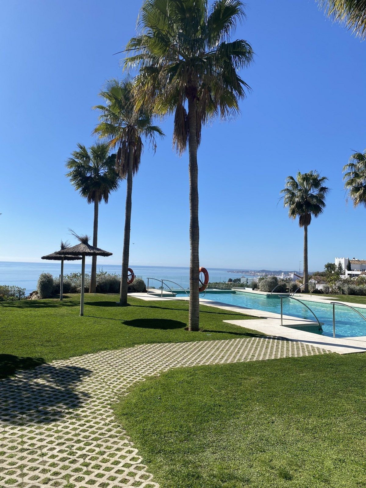 Luxury villa with 180° sea views-the perfect place to live on the Costa Del Sol