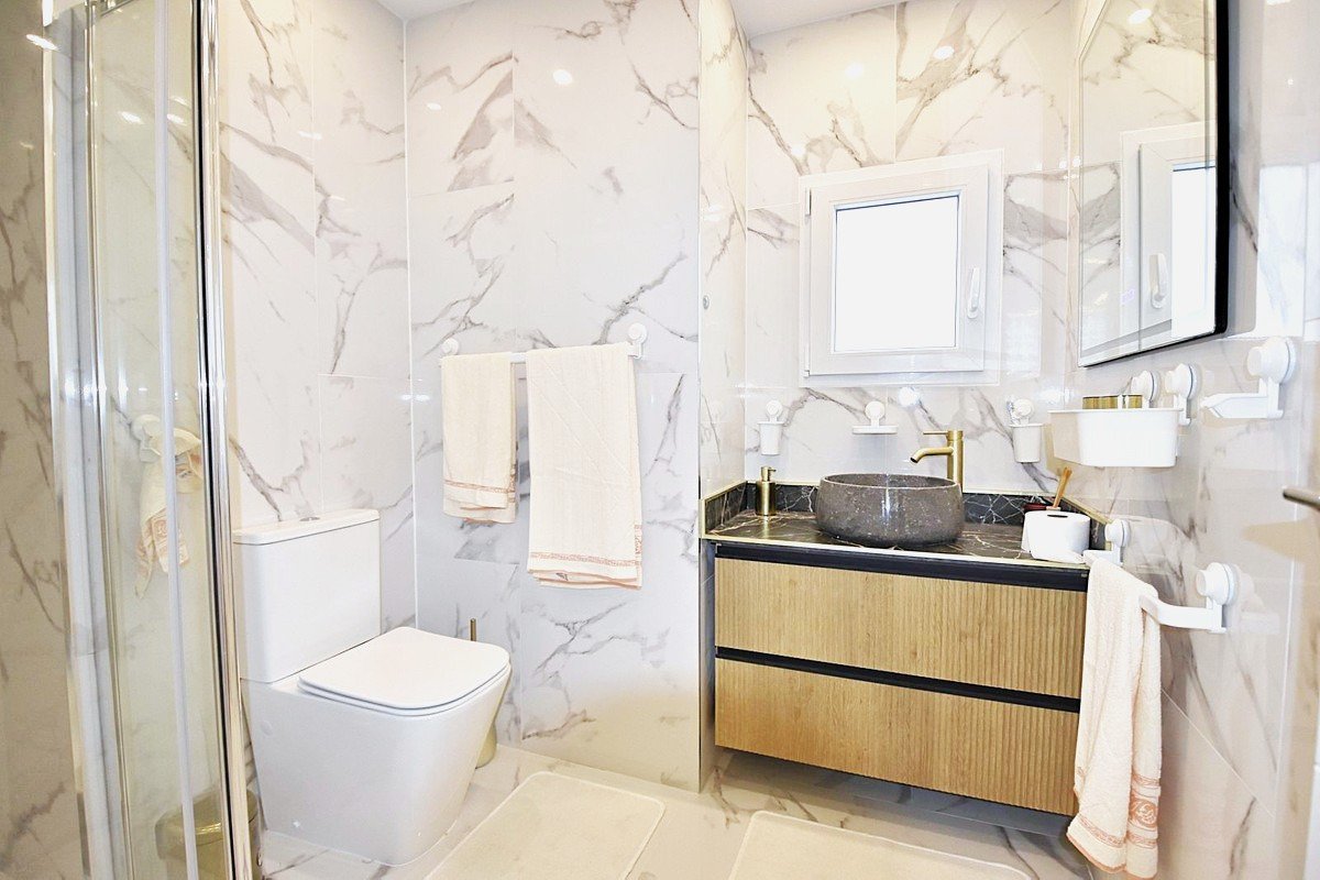 Stylish apartment just a 5-minute walk from the beach – in the heart of luxurious Marbella!