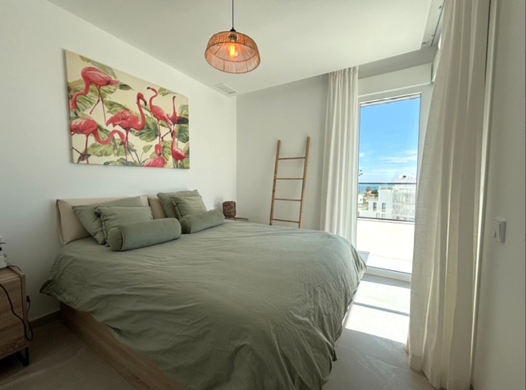 Exklusives Penthouse direkt am Meer in Denia mit Panoramasolarium