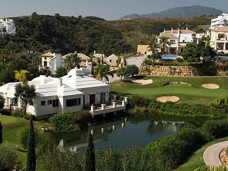 Premium-Maisonette-Wohnung mit Meerblick und Solarium, Estepona, Costa del Sol