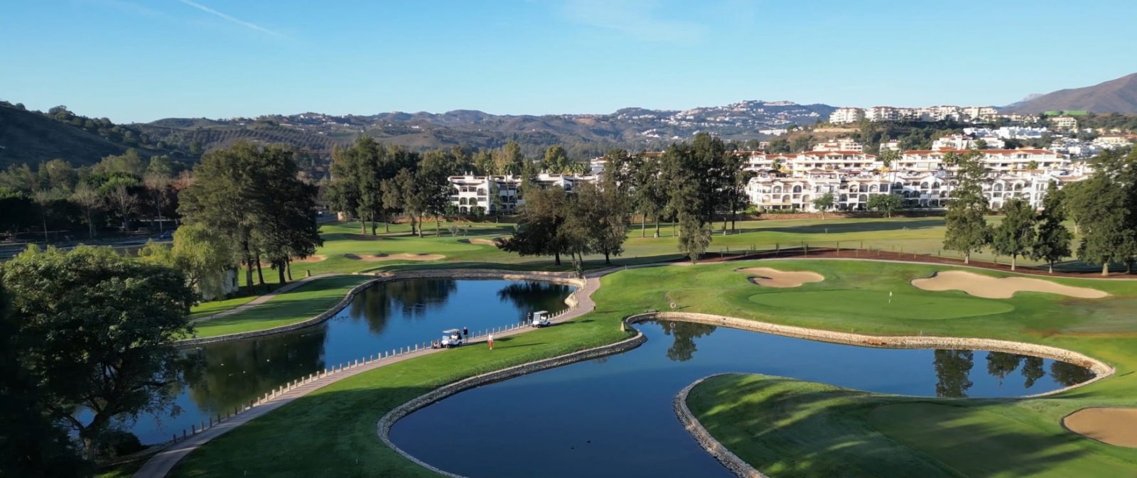 Exclusive duplex next to golf with spectacular sea views, Mijas, Malaga.