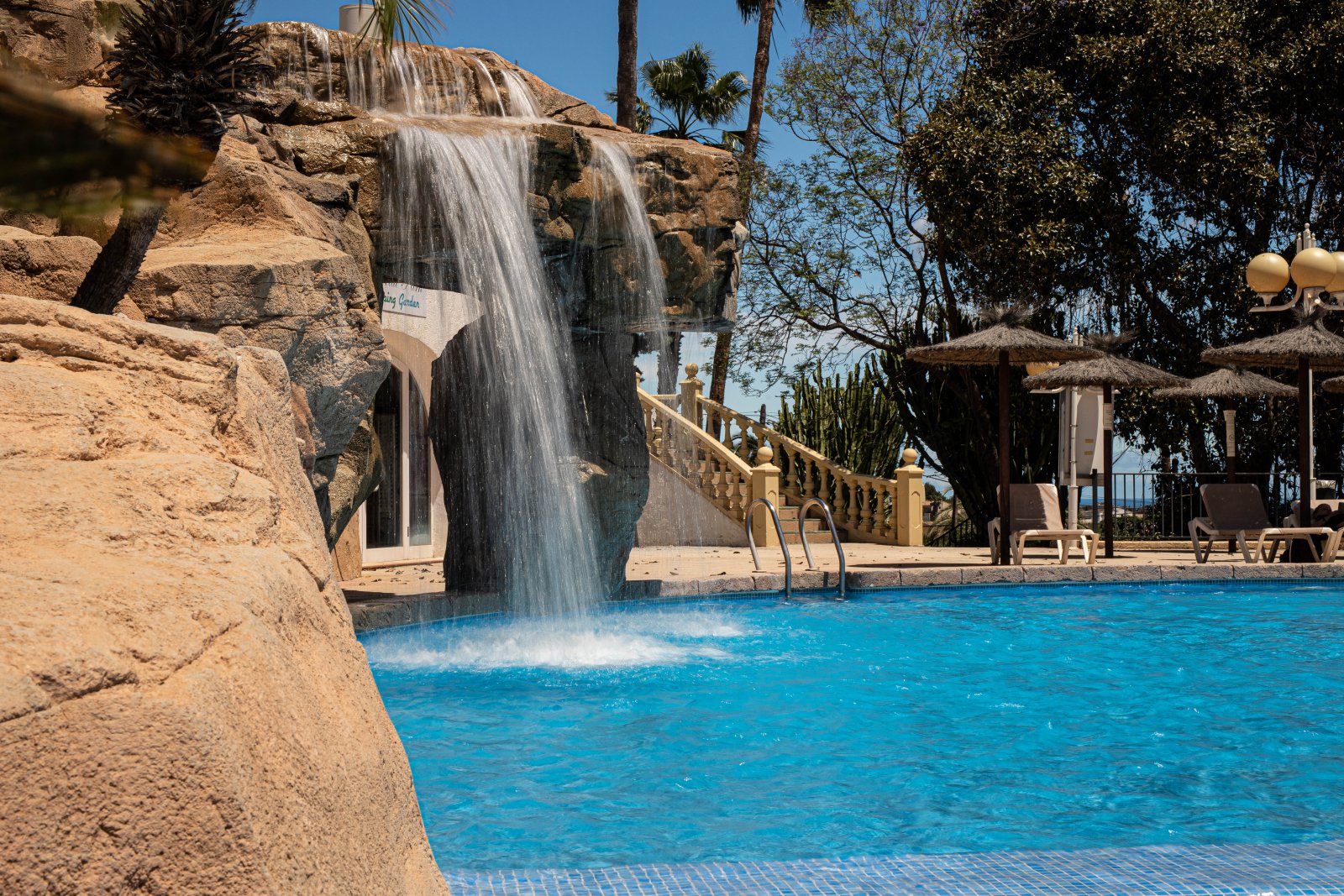 Modern apartments → 3 km from the sea, communal pool → Calpe