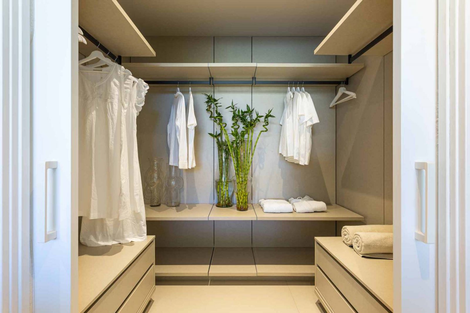 Luxusvillen → Meerblick und 3 km vom Strand entfernt → La Capellania