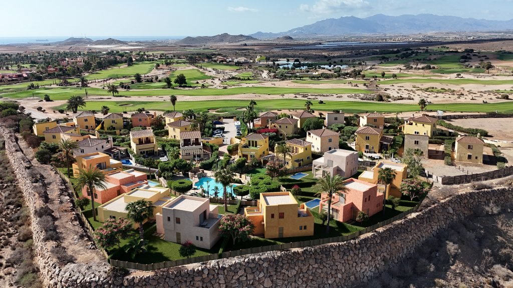 Cuevas del Almanzora, Almería: Quiet detached houses, private garden and pool, Cuevas del Almanzora 