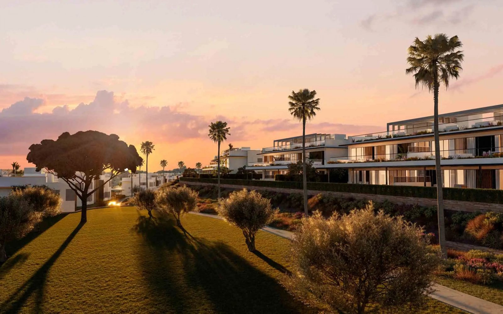 Exclusive bungalows, sea views and 100 m from golf, Marbella