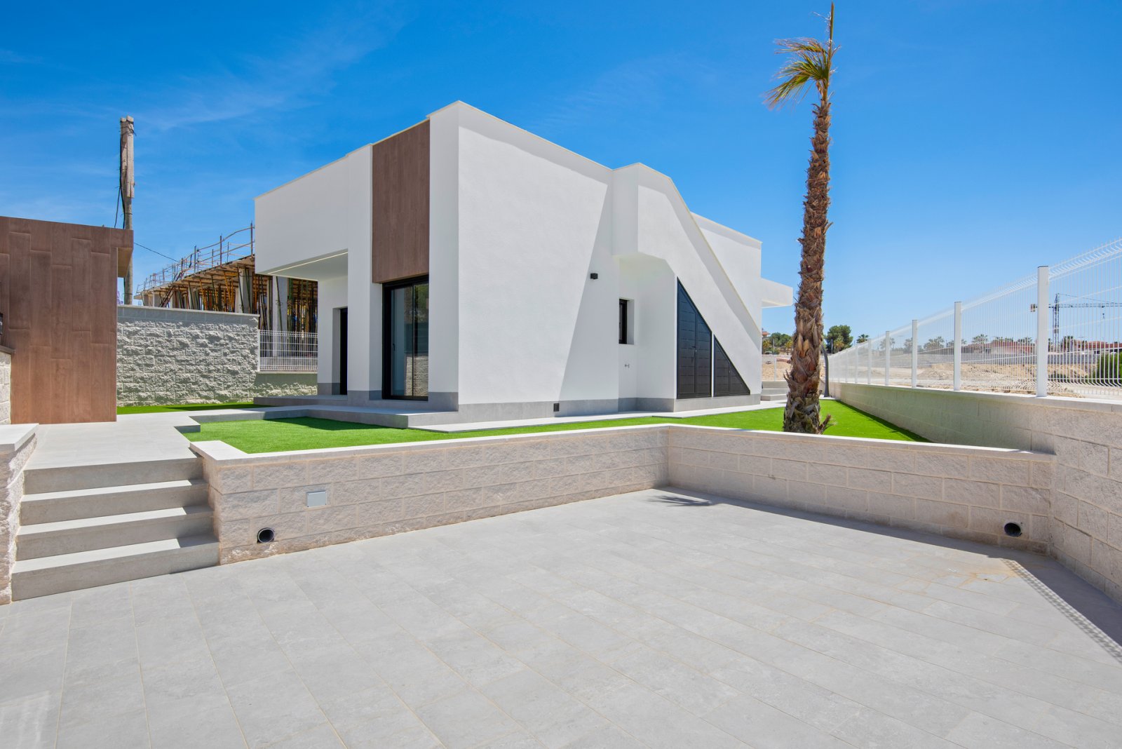 Exclusive detached houses with private pool, close to the airport, Algorfa
