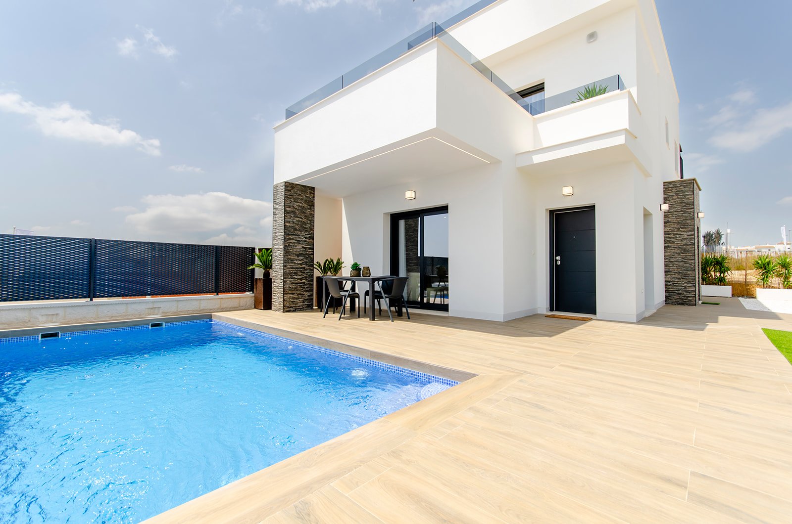 Modern detached houses with private pool near golf, Orihuela