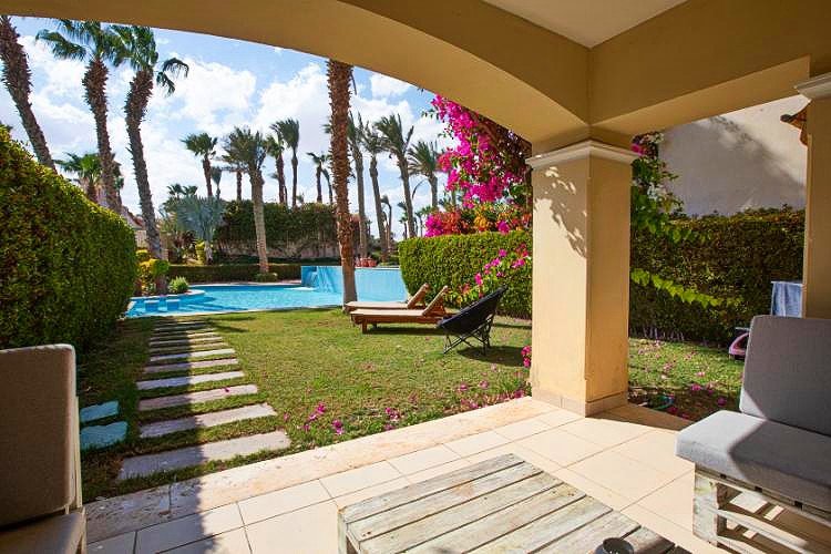 One-room apartment with garden in Sahl Hasheesh