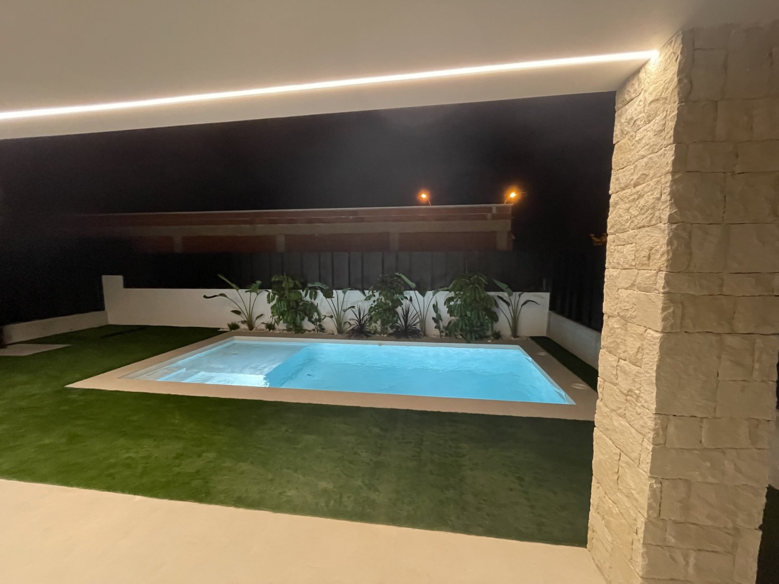 Modern family houses with private pool and garden, Molina de Segura
