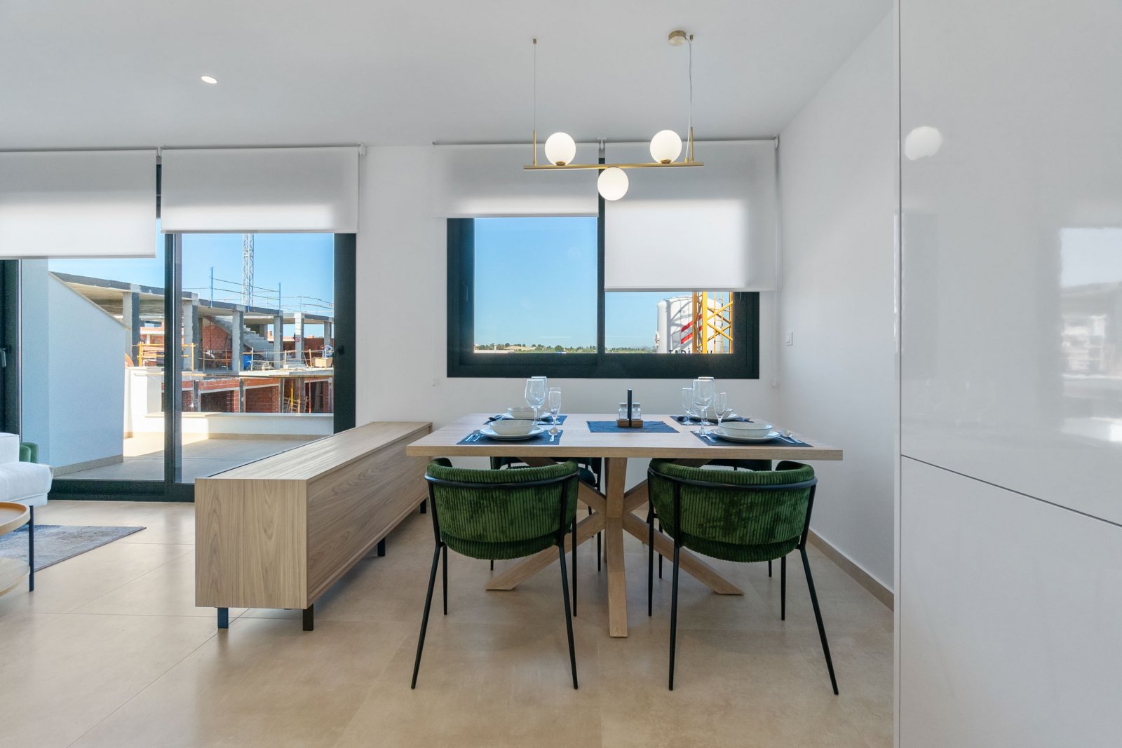 Moderner Bungalow, 4 km vom Meer entfernt und mit Gemeinschaftspool, Torrevieja