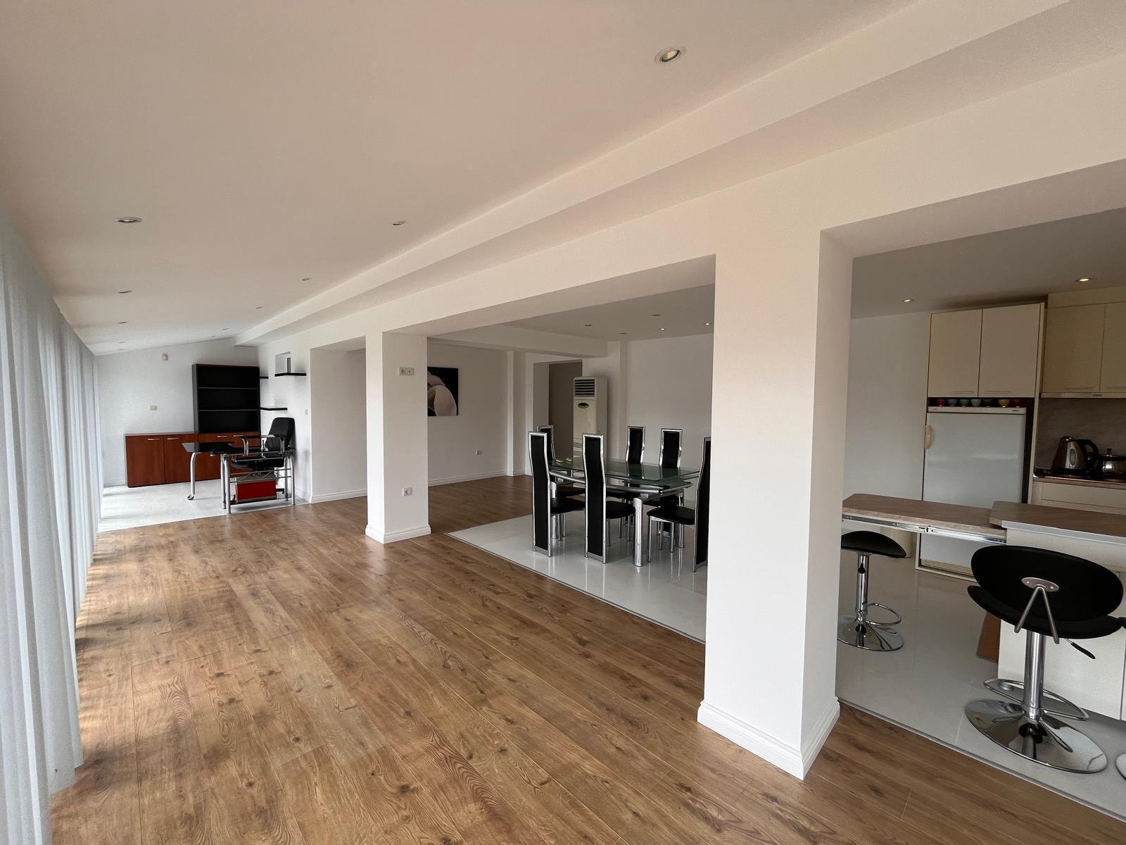 Bright 3-Bedroom Penthouse with Large Terrace in Sveti Vlas – 500m from the Sea