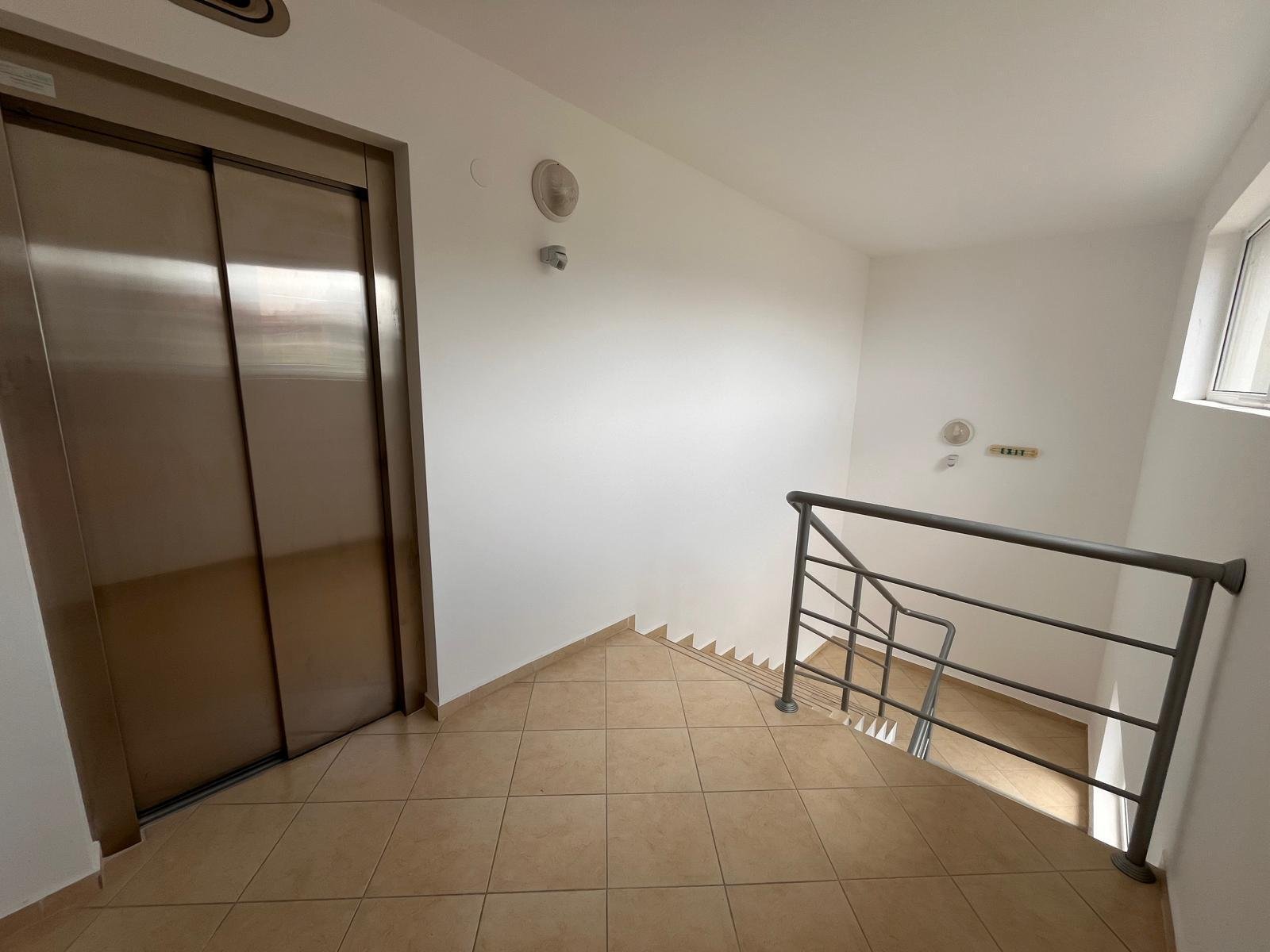 Multi-family apartment in the Solo 2 complex, Sveti Vlas town