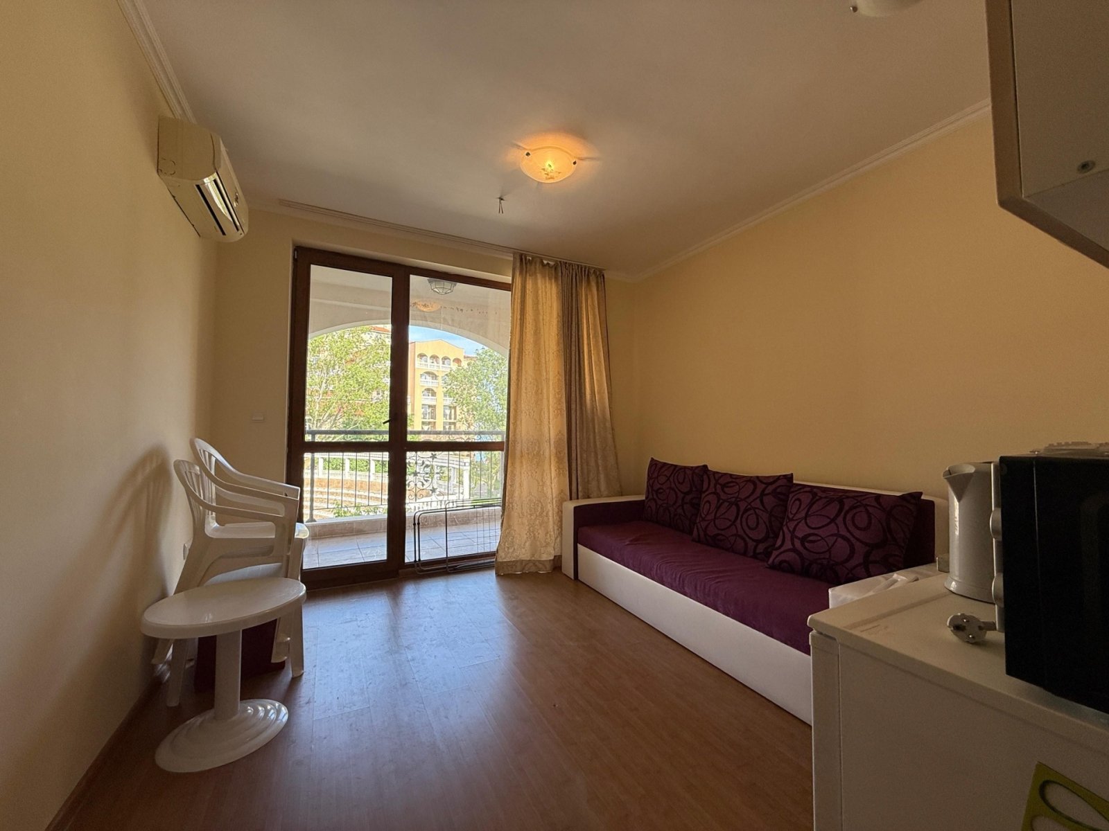 Affordable studio in the Villa Astoria 3 complex, Elenite