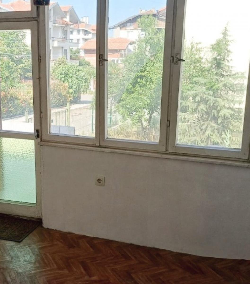 Large Investment House near the Beach in Chernomorets | 210 m² | €201,600