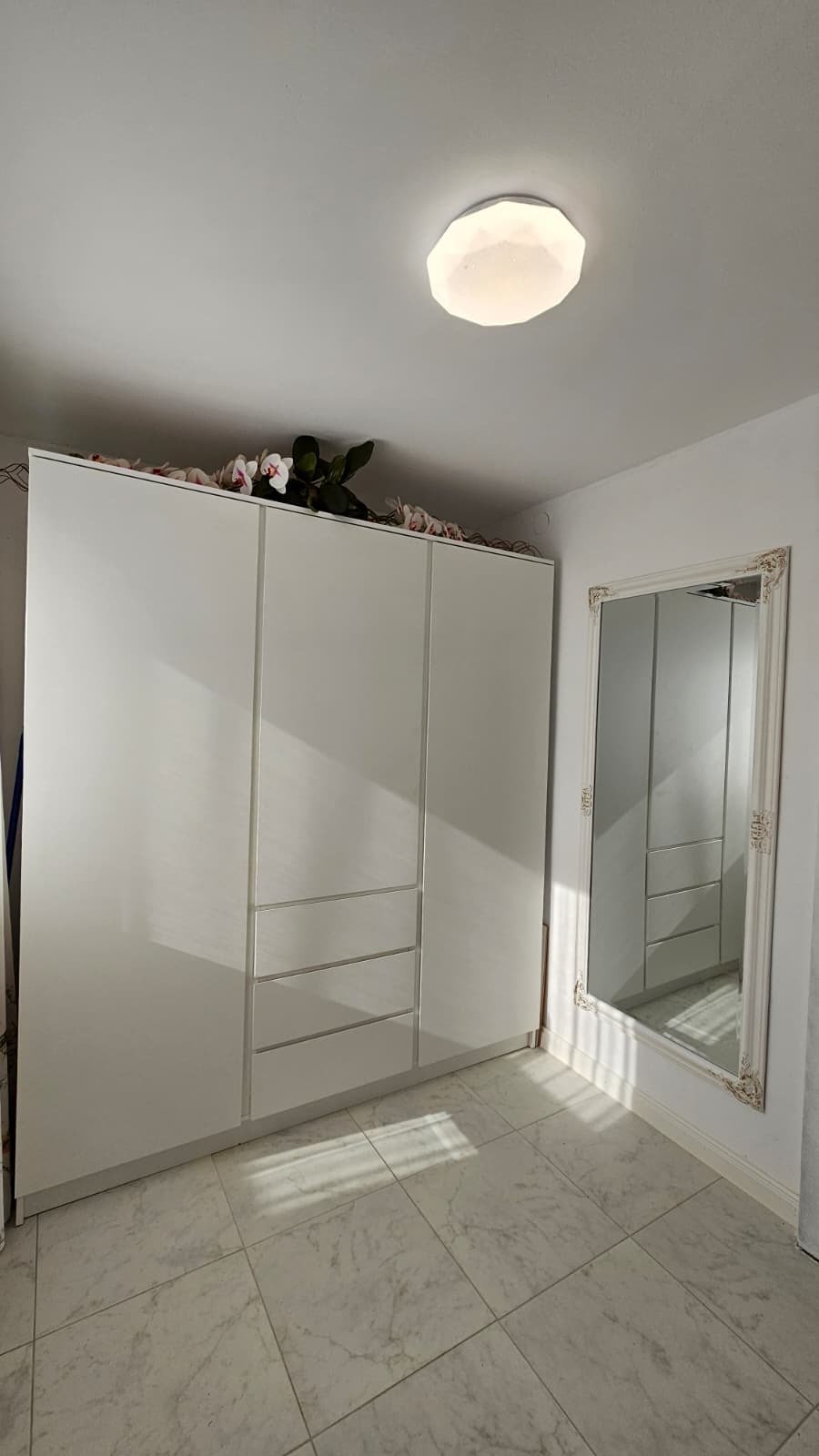 Bungalow with outbuilding and yard in Kosharitsa, Bulgaria