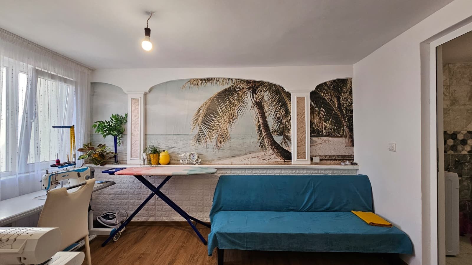 Bungalow with outbuilding and yard in Kosharitsa, Bulgaria