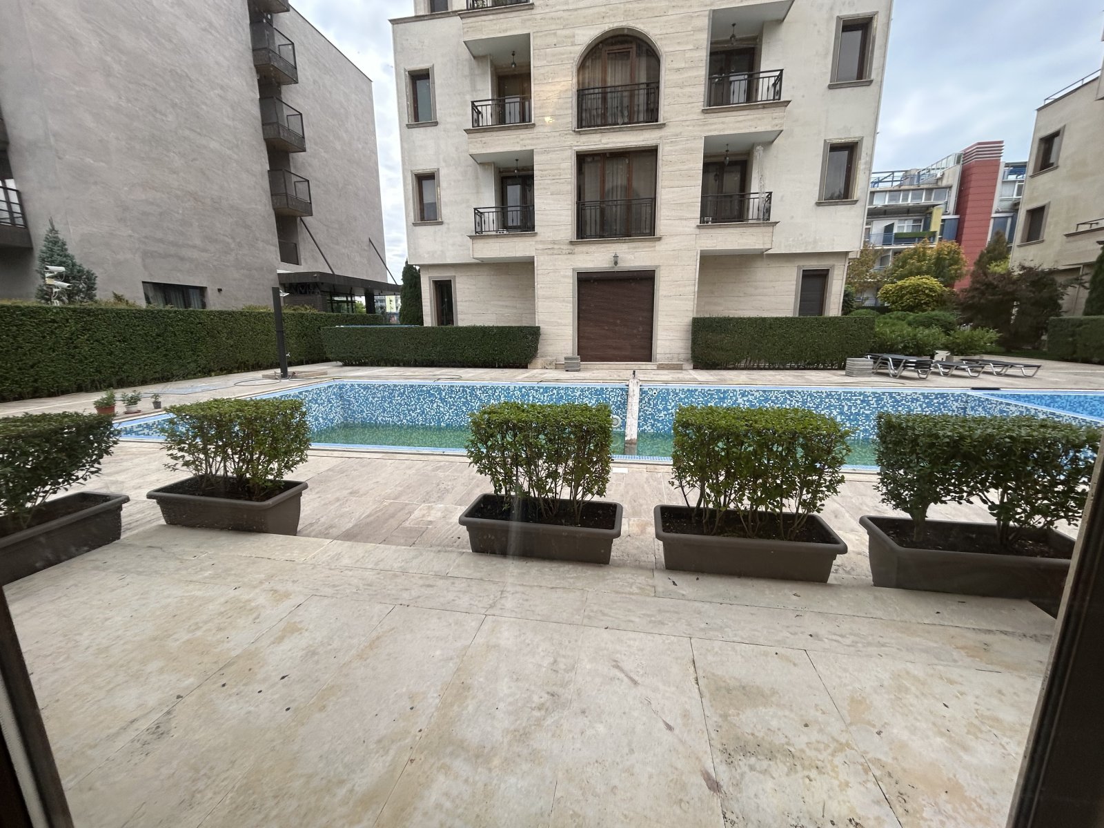 Cozy 2-room apartment with pool view in Sunny Beach – fully furnished