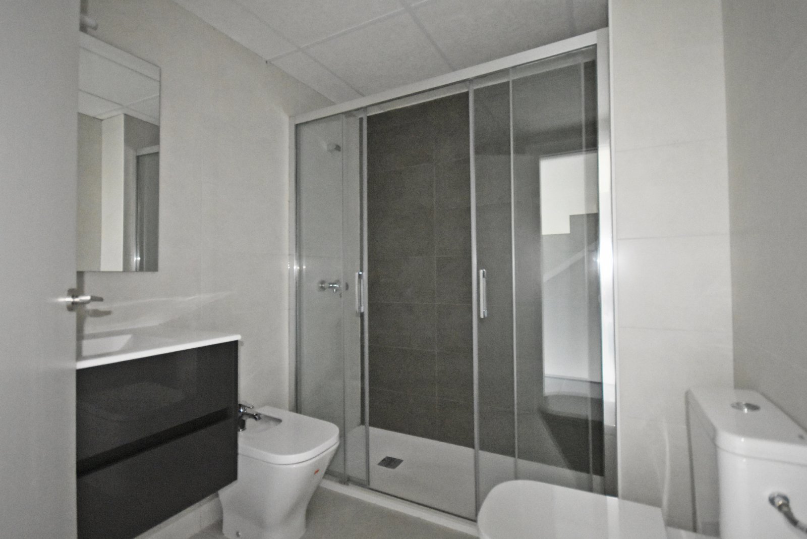 Modernes Stadthaus mit Pool und Solarium, 350 m vom Meer entfernt, Puerto de Mazarrón, Murcia