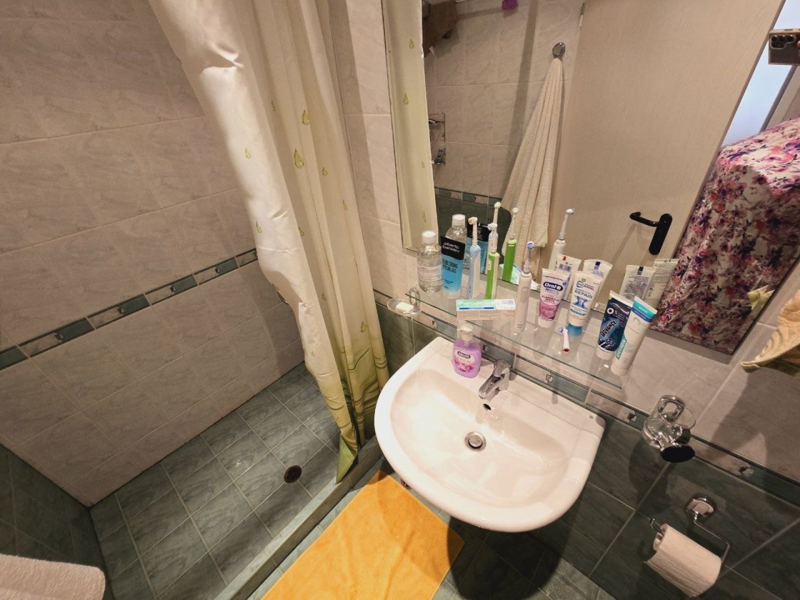 Complex Coral Beach – elegant apartment with luxurious sea views in the first line of the sea in Sveti Vlas, Bulgaria.