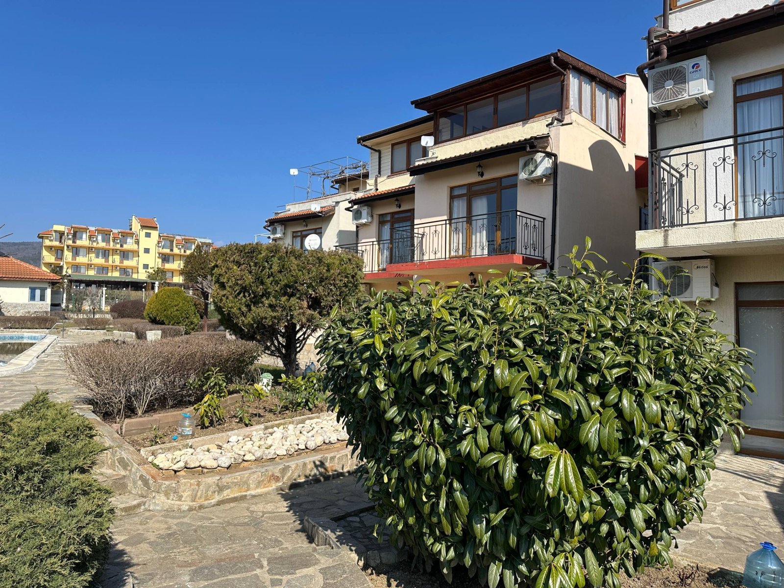 Sveti Vlas: 1+1 apartment in a residential building in Sveti Vlas, Bulgaria 