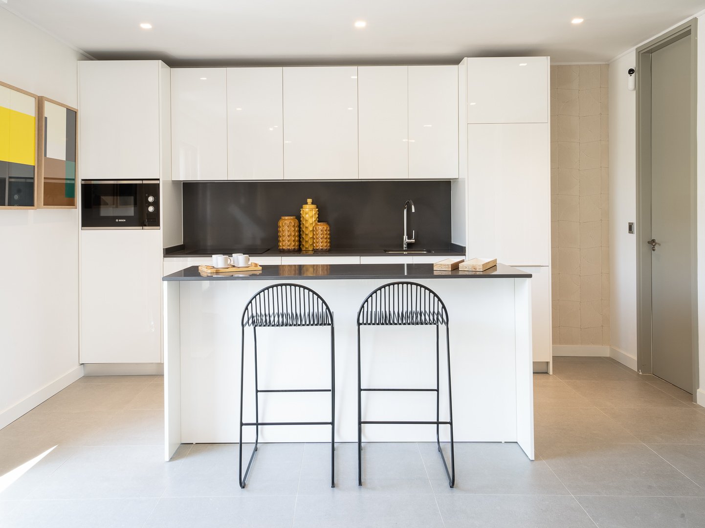 Exclusive apartments, 2 km from the beach with swimming pool, Torremolinos