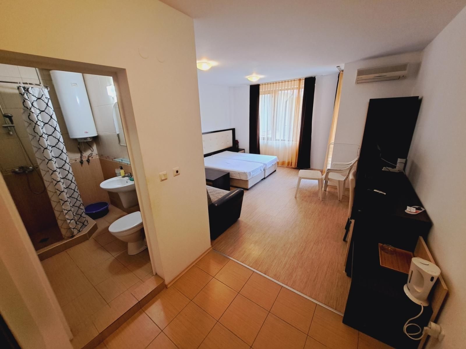 Building with 12 apartments for sale in Sveti Vlas, Bulgaria